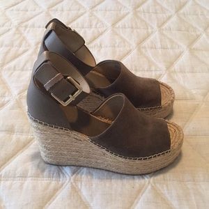 NWOT Marc Fisher Adalyn Espadrille Wedge Sandal
